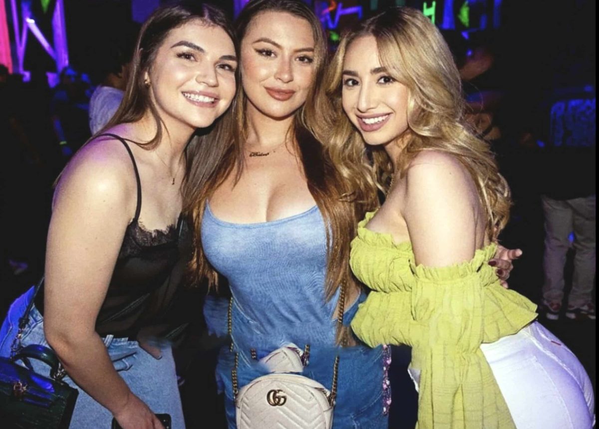 Club 54 3 girls smiling